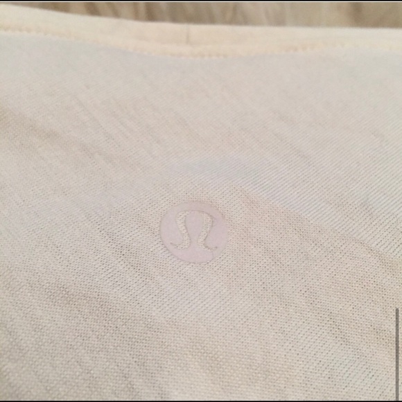 Lululeon long sleeve NWT SIZE6 - Picture 6 of 6